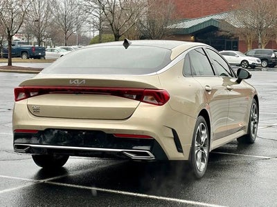 2022 Kia K5 EX