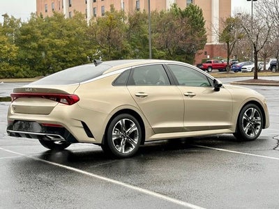 2022 Kia K5 EX