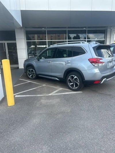 2023 Subaru Forester Touring