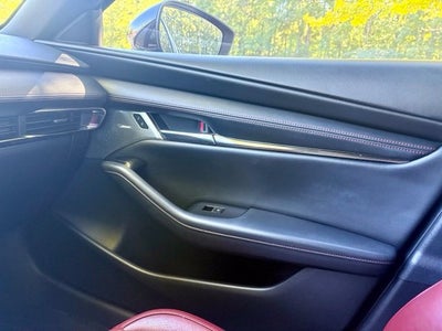 2023 Mazda Mazda3 Hatchback 2.5 S Carbon Edition