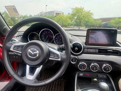 2022 Mazda Mazda MX-5 Miata RF Grand Touring