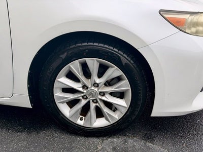 2013 Lexus ES 300h Hybrid