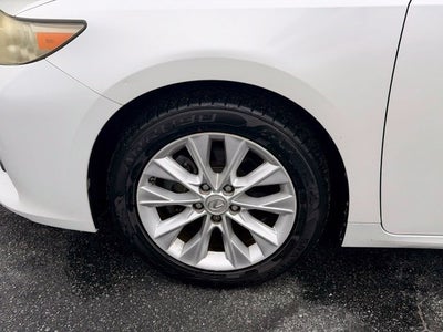 2013 Lexus ES 300h Hybrid