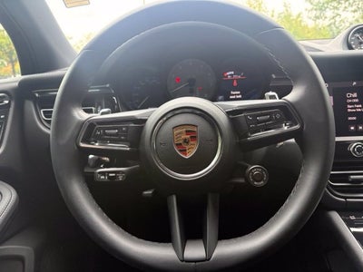 2022 Porsche Macan S