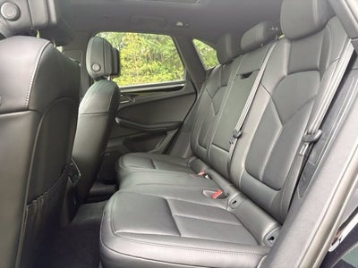 2022 Porsche Macan S