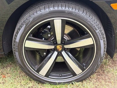 2022 Porsche Macan S