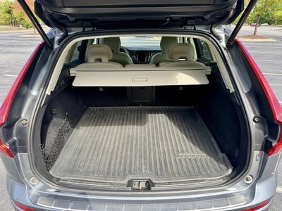 2020 Volvo XC60 Momentum