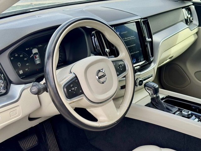 2020 Volvo XC60 Momentum
