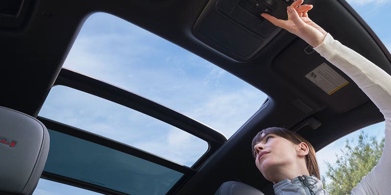 2026 GMC Acadia GREENVILLE, NC Sunroof